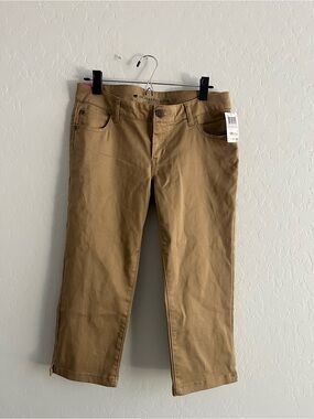 BNWT Khaki Cropped Pants SZ 11 Celebrity Pink